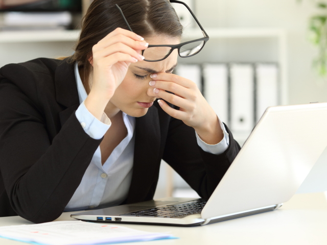 Las lesiones más frecuentes que sufren los trabajadores de oficina
