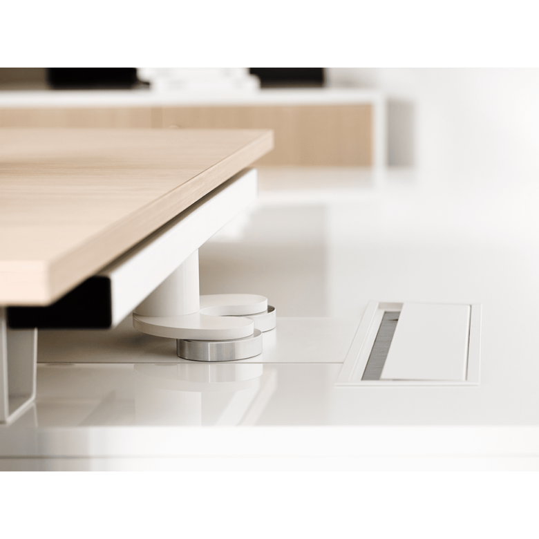 Pasacables rectangular con cepillo Anbo Suministros, especialistas en venta de mobiliario de oficina en Barcelona