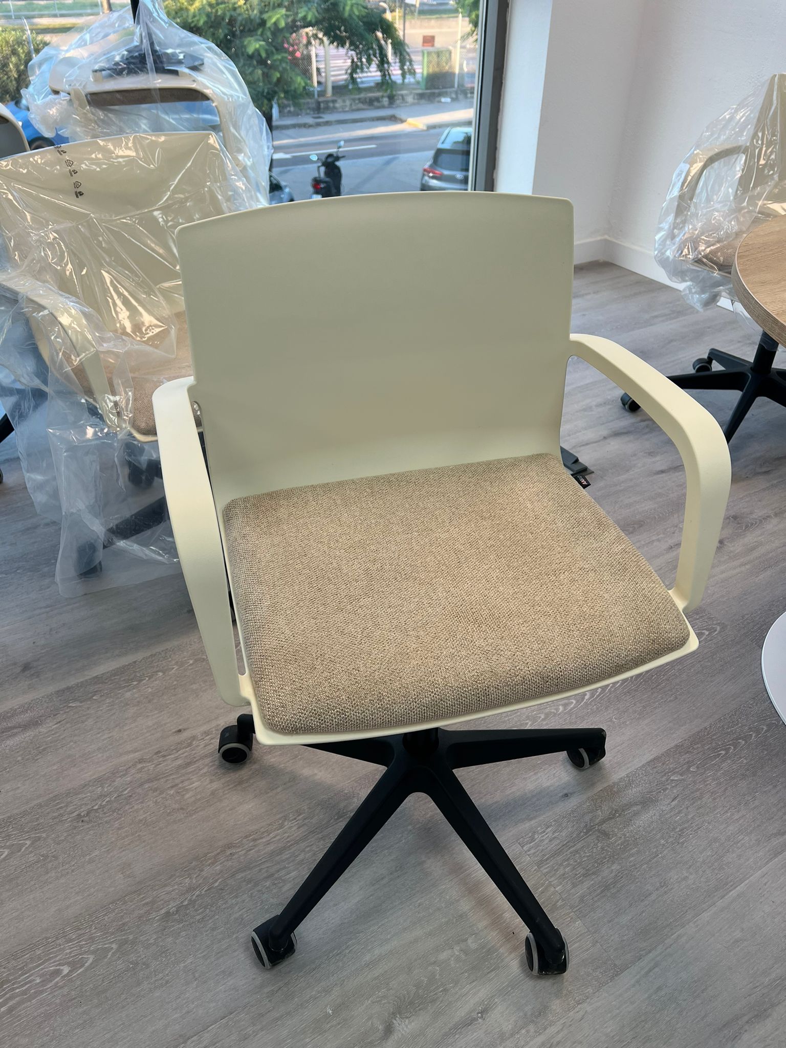 La importancia de contar con sillas de oficina de calidad