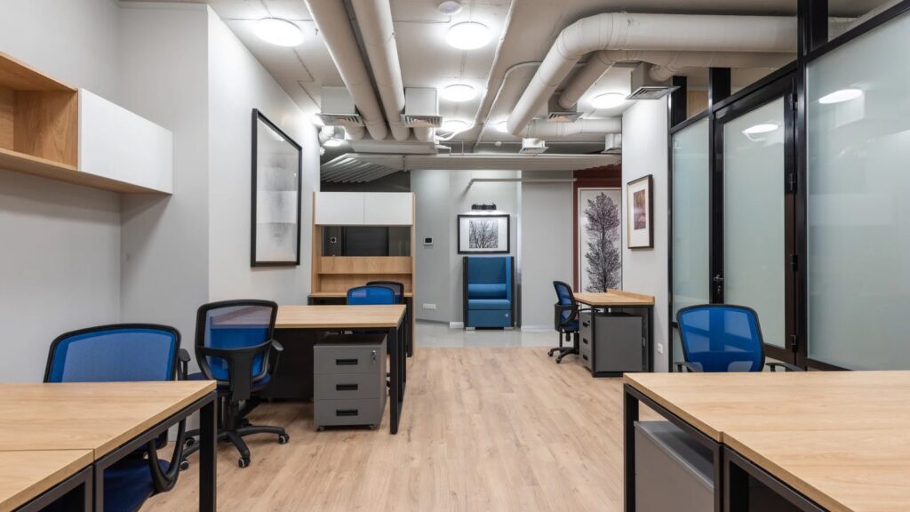5 claves para optimizar espacios pequeños en oficinas